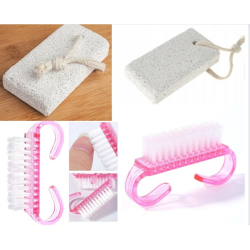 Outils Pédicure : Brosse Ongles + Râpe Pieds Anti - Callosités et Peau Morte