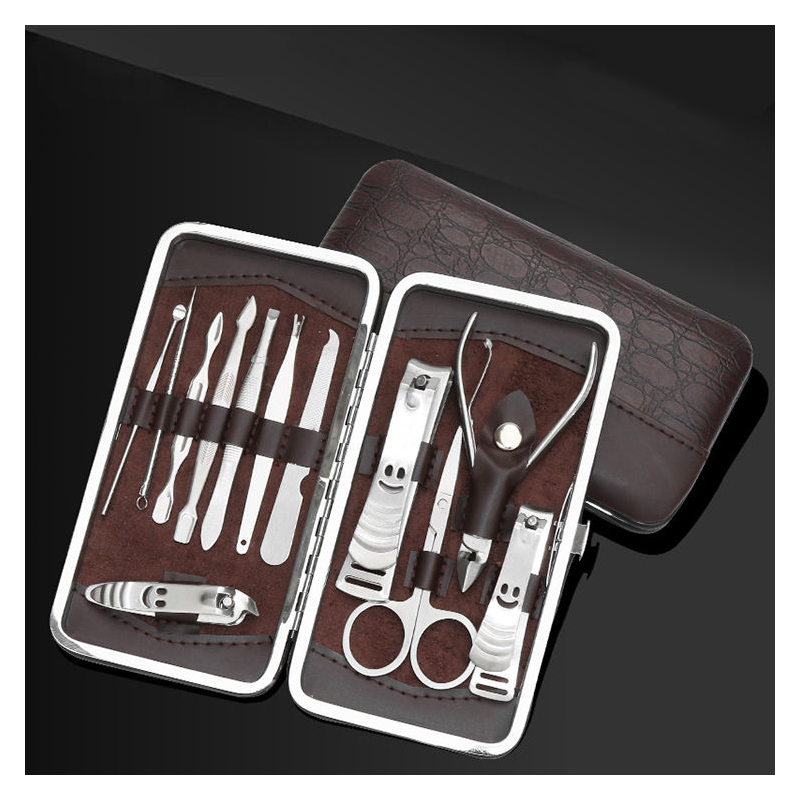 trousse onglerie matériels onglerie coupe capsules coupe ongles coupe cuticules soins ongles