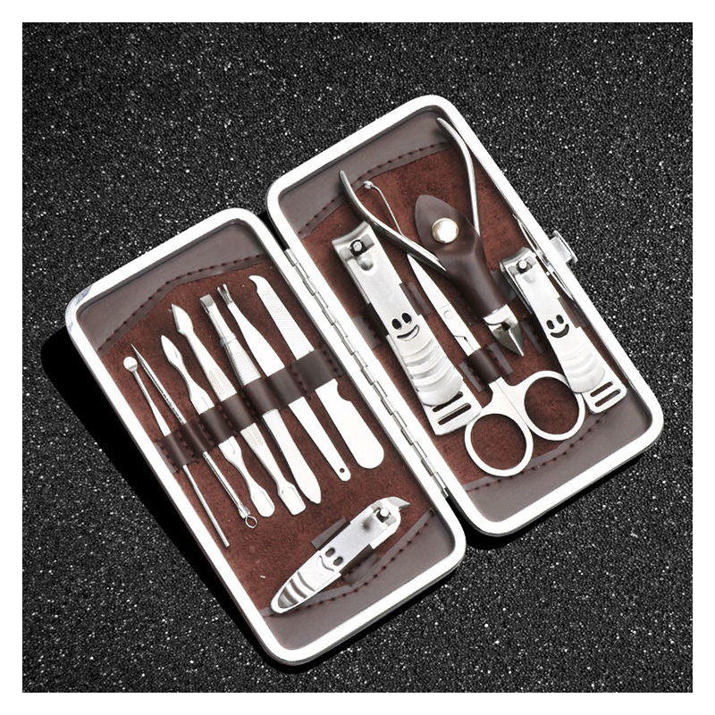 trousse onglerie matériels onglerie coupe capsules coupe ongles coupe cuticules soins ongles
