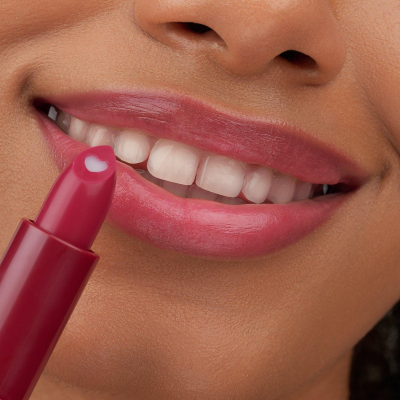 Essence Heart Core Fruity Baume à Lèvres 05 Bold Blackberry