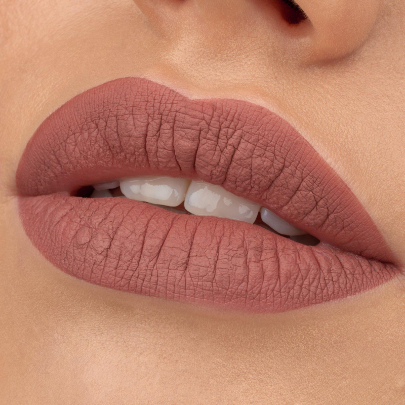 Essence 8h Matte Liquid Lipstick 02 Silky Hazelnut Rouge à Lèvres Liquide Matte Waterproof