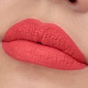Essence 8h Matte Liquid Lipstick 09 Fiery Red - Rouge à Lèvres Liquide Matte Waterproof