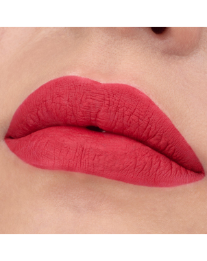 Essence 8h Matte Liquid Lipstick 07 Classic Red - Rouge à Lèvres Liquide Matte Waterproof