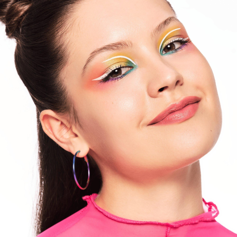 Essence Colour It ! Liquid Eyeliner Blanc 02 White