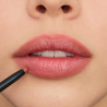 Essence Crayon à Lèvres 8h Matte Comfort Lipliner 04 Rosy Nude