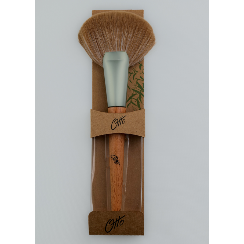 Grand Pinceau Éventail – Finition Légère & Application Uniforme